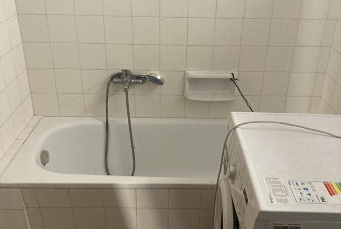 1170